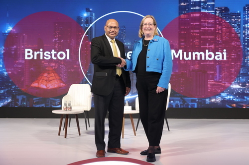 Ankur Mathur from TCS shakes hand with Professor Evelyn Welch